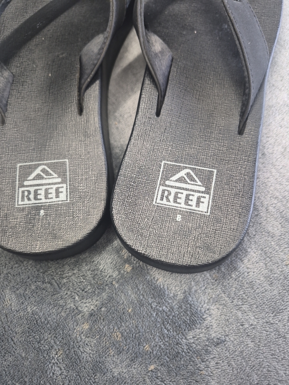 Reef Element Flip Flop Sandals Black Size 8 Metal Logo Slip On - Picture 8 of 9